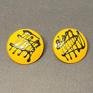 Vintage Large Big Bold Yellow Black Enamel Metal Post Earrings